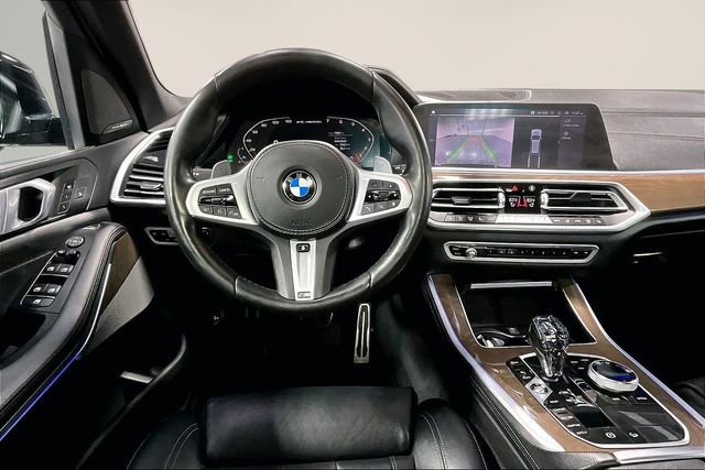 Used 2020 BMW X5 M50i w/ Premium Package image 10