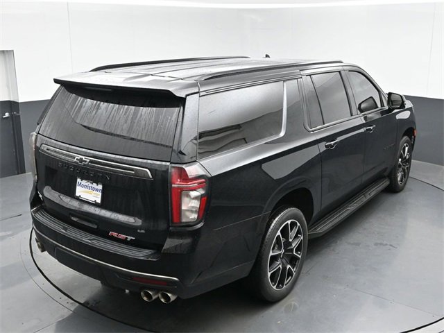 Used 2022 Chevrolet Suburban RST w/ Sport Performance Package image 46