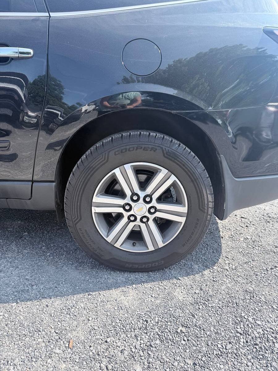 Used 2017 Chevrolet Traverse LT AWD/4WD image 15