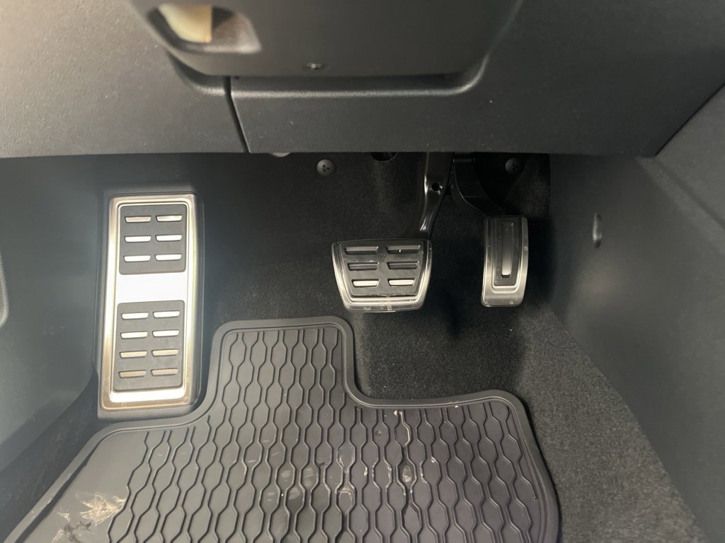 New 2026 Volkswagen GTI SE image 23