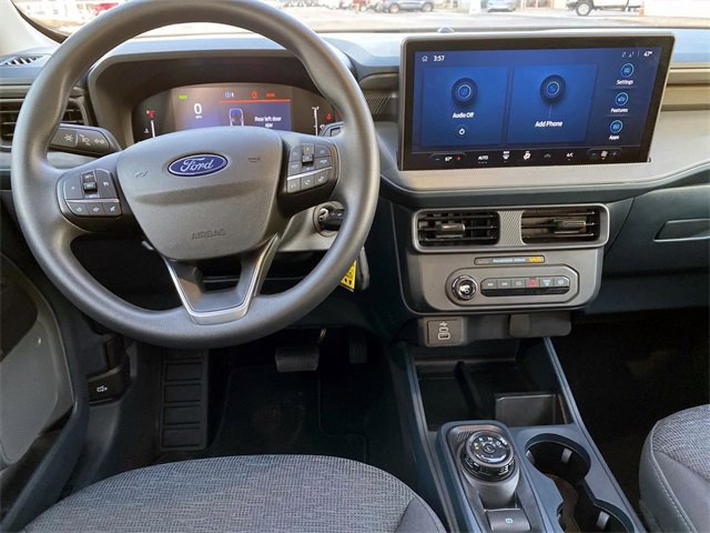 Used 2025 Ford Maverick XL image 11