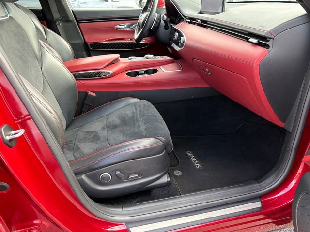 Used 2022 Genesis GV70 3.5T Sport w/ Sport Prestige Package AWD/4WD image 13