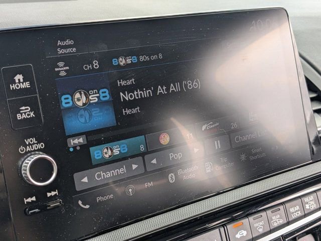 Used 2025 Honda Odyssey Sport-L image 17