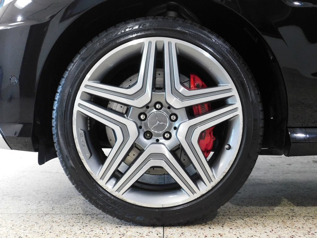 Used 2014 Mercedes-Benz ML 63 AMG 4MATIC image 18