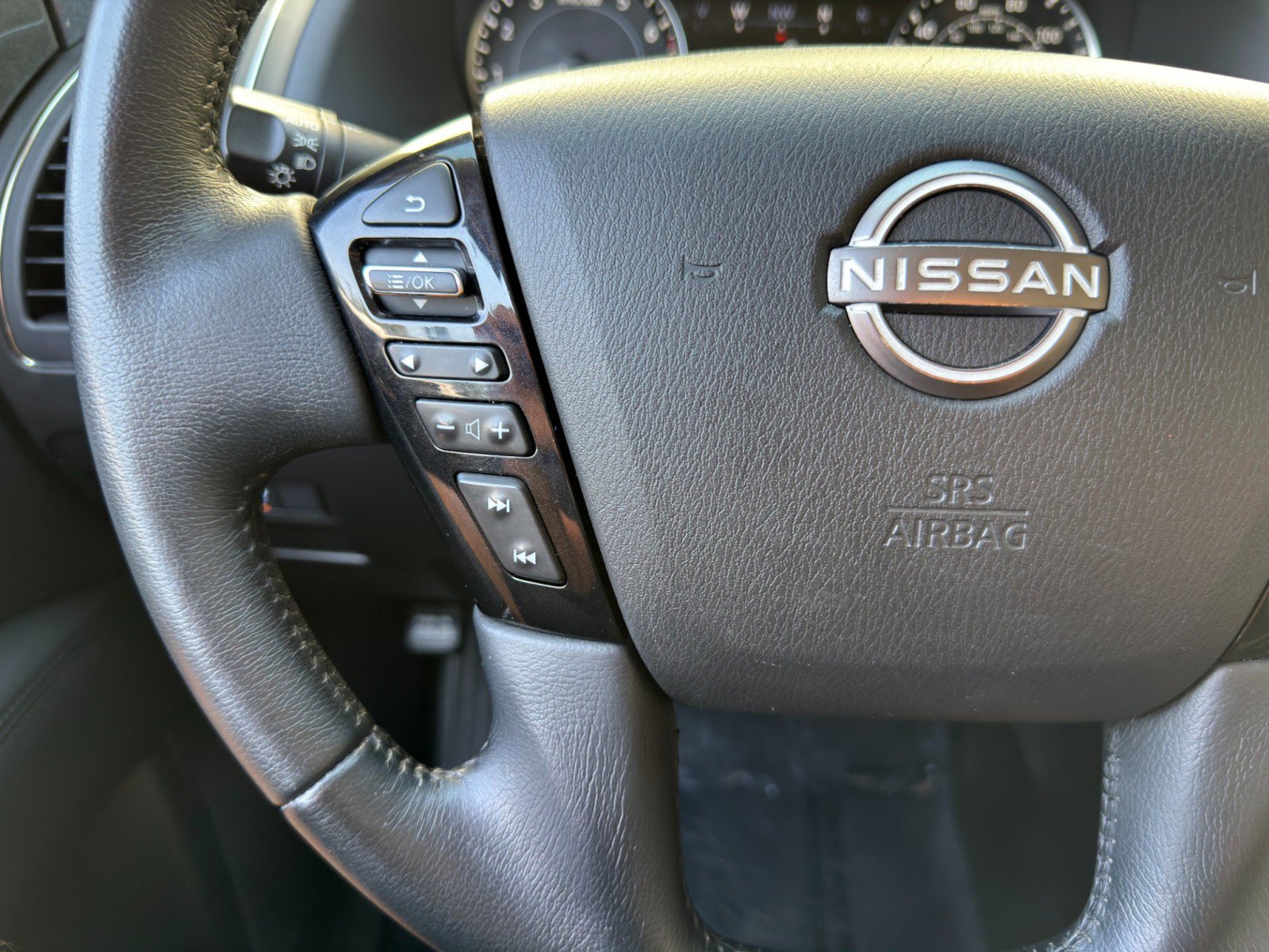 Used 2023 Nissan Armada SV w/ Cargo Package RWD image 19