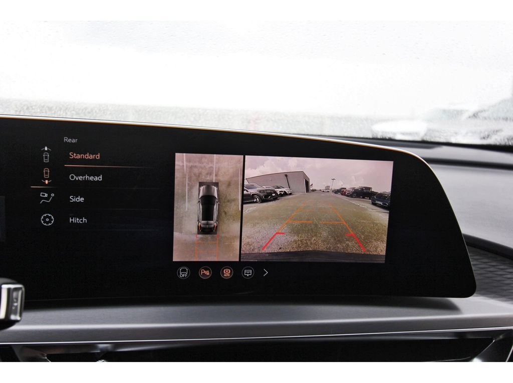 New 2027 Cadillac Lyriq Sport RWD image 17