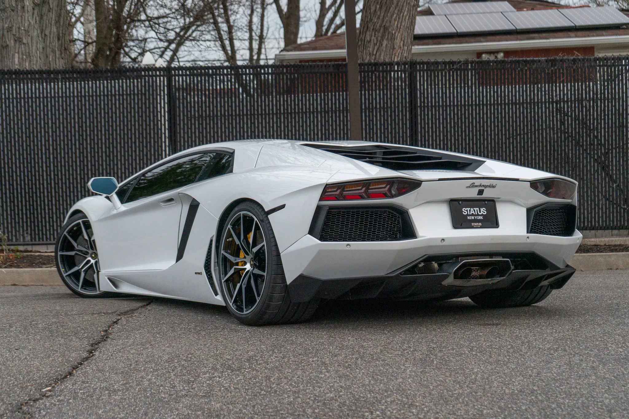 Used 2017 Lamborghini Aventador LP 700-4 image 25