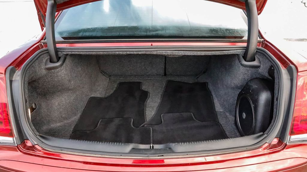 Used 2023 Chrysler 300 S image 27