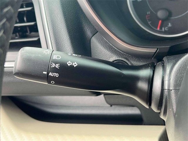 Used 2021 Subaru Ascent Premium image 28