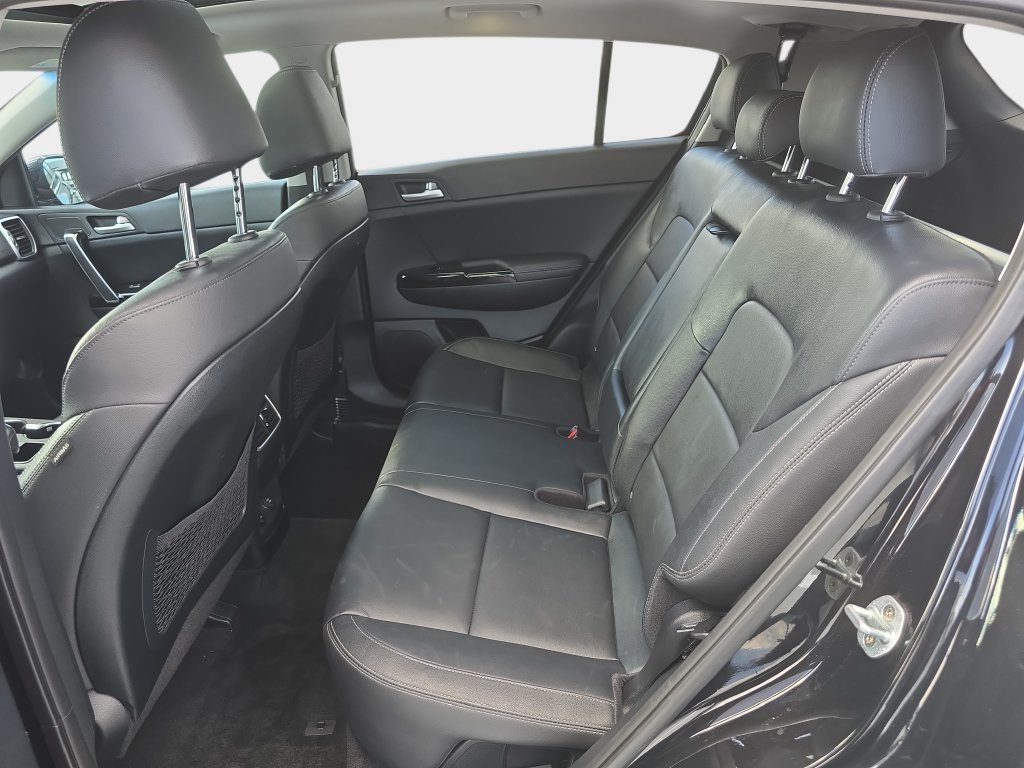 Used 2018 Kia Sportage EX w/ EX Premium Package FWD image 27