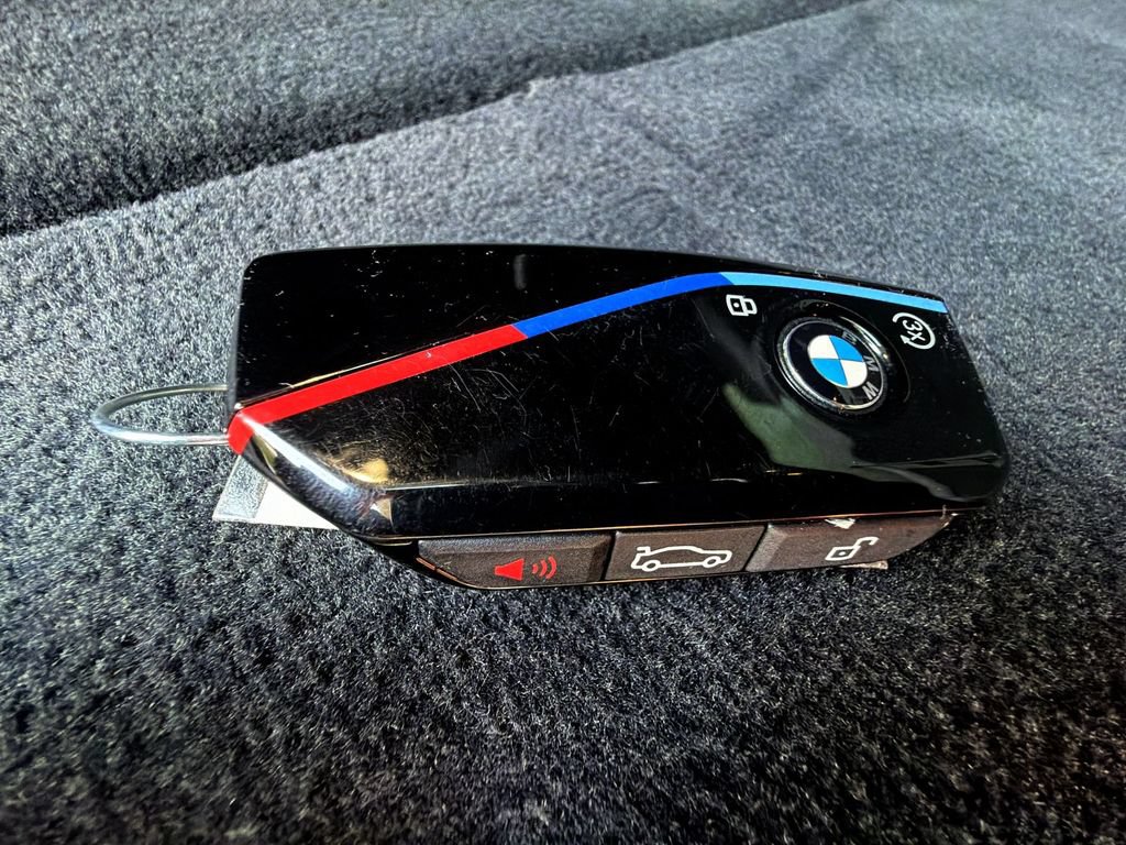 Used 2024 BMW iX M60 AWD/4WD image 28