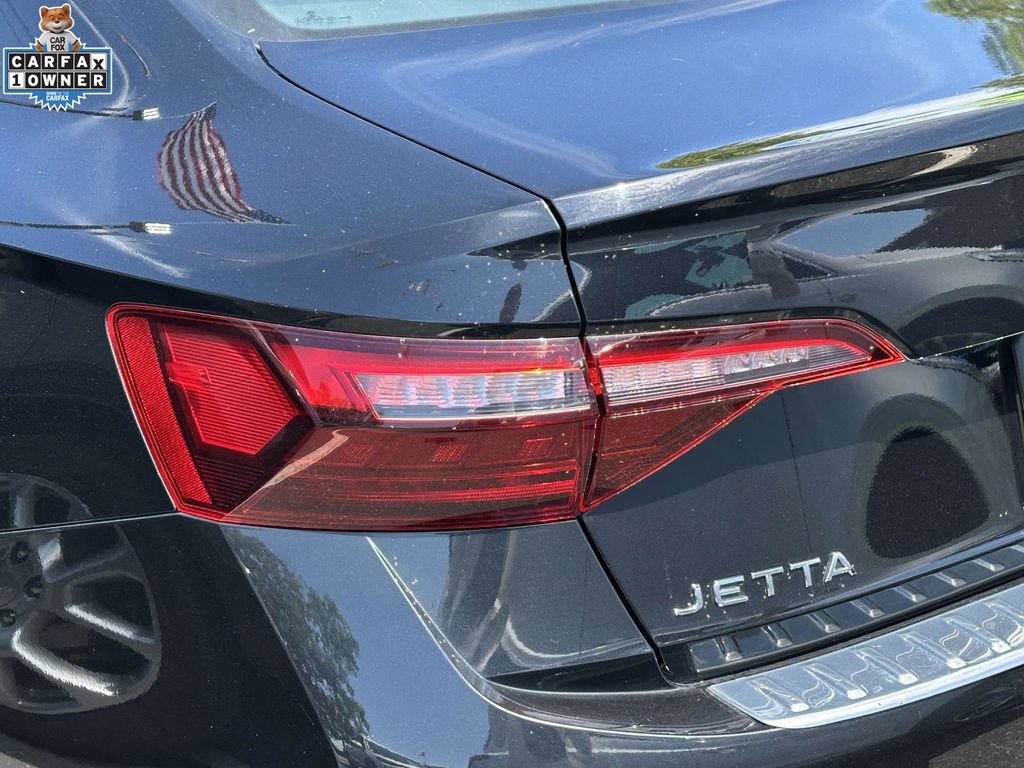 Used 2022 Volkswagen Jetta Sport FWD image 8