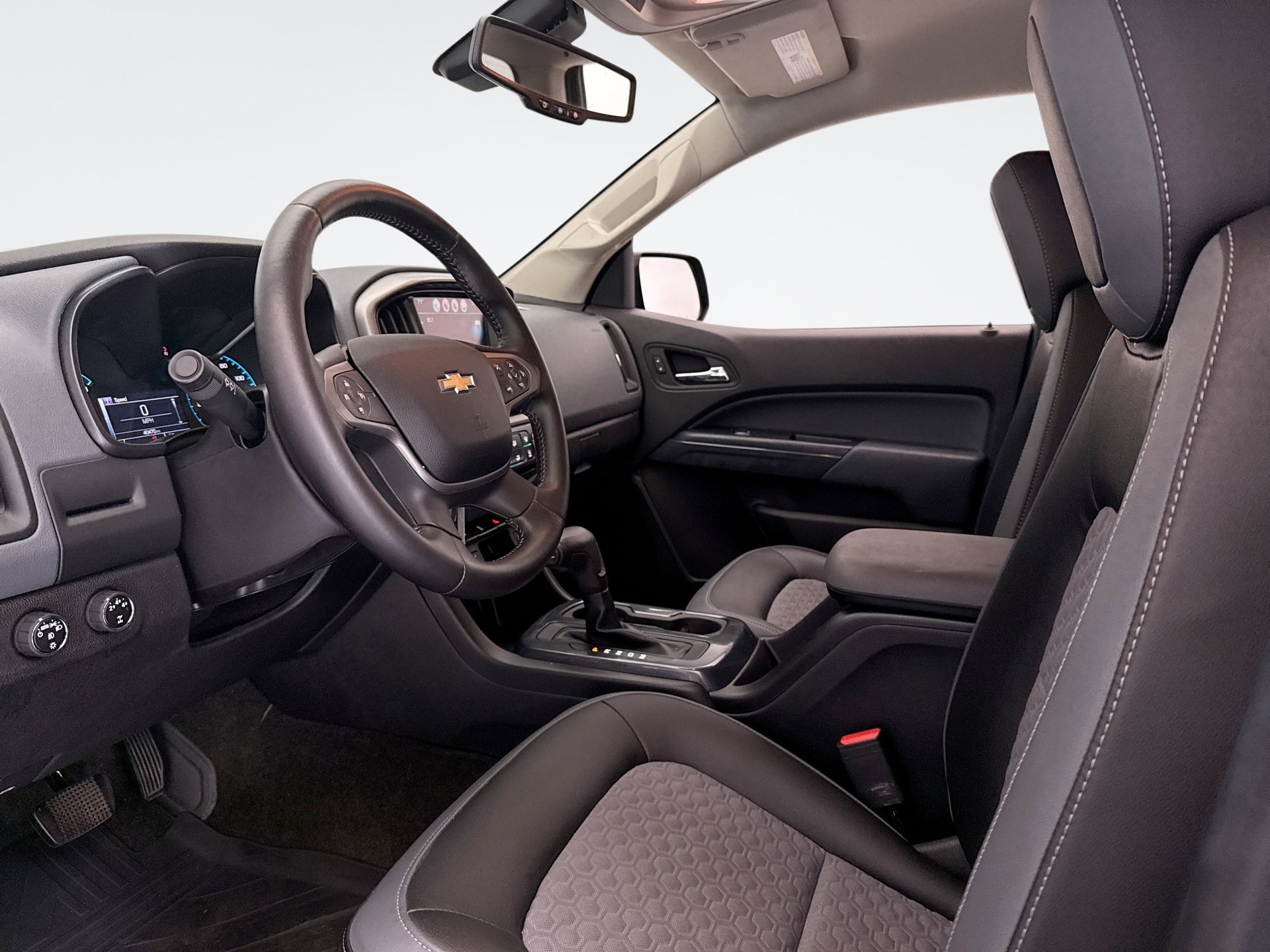 Used 2016 Chevrolet Colorado Z71 image 10