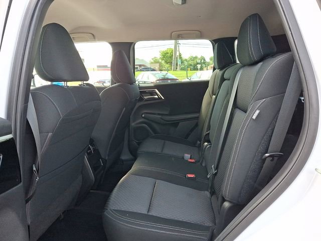 Used 2022 Mitsubishi Outlander ES AWD/4WD image 10
