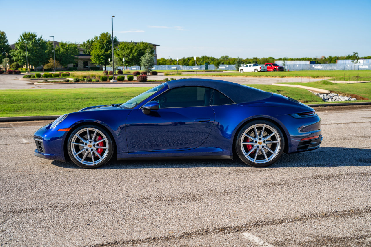 Used 2020 Porsche 911 Carrera 4S image 8