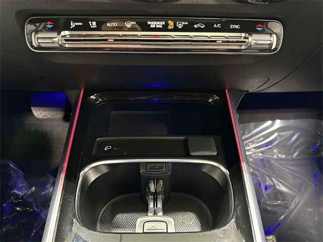 Certified 2022 Mercedes-Benz GLB 250 White image 24