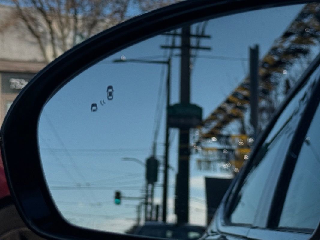 Used 2020 Kia Cadenza Limited image 11