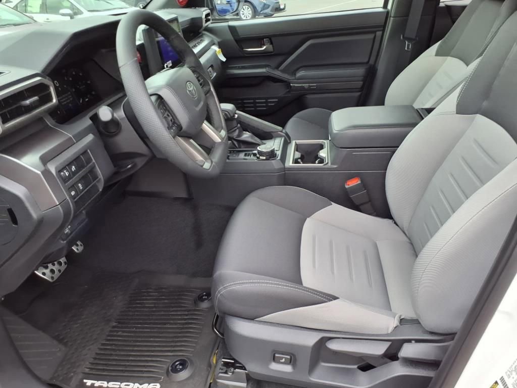 New 2025 Toyota Tacoma TRD Sport image 3