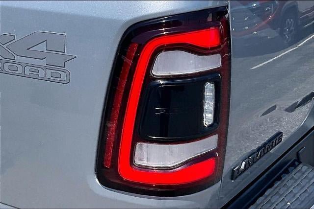 Used 2021 RAM 2500 Laramie w/ Night Edition AWD/4WD image 14