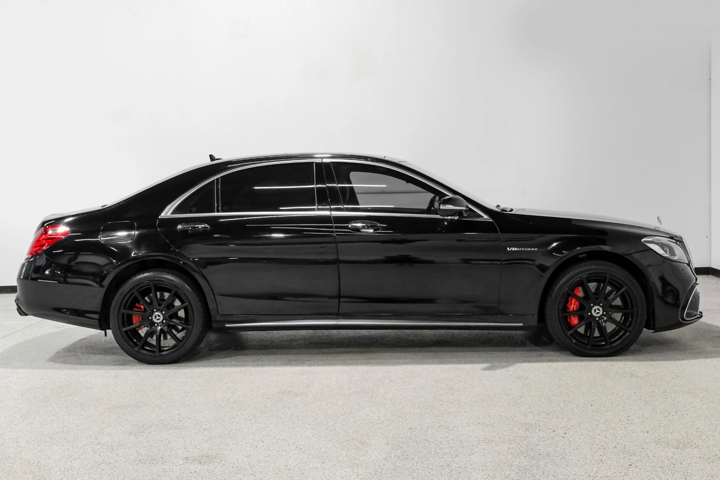 Used 2015 Mercedes-Benz S 63 AMG 4MATIC Sedan image 5