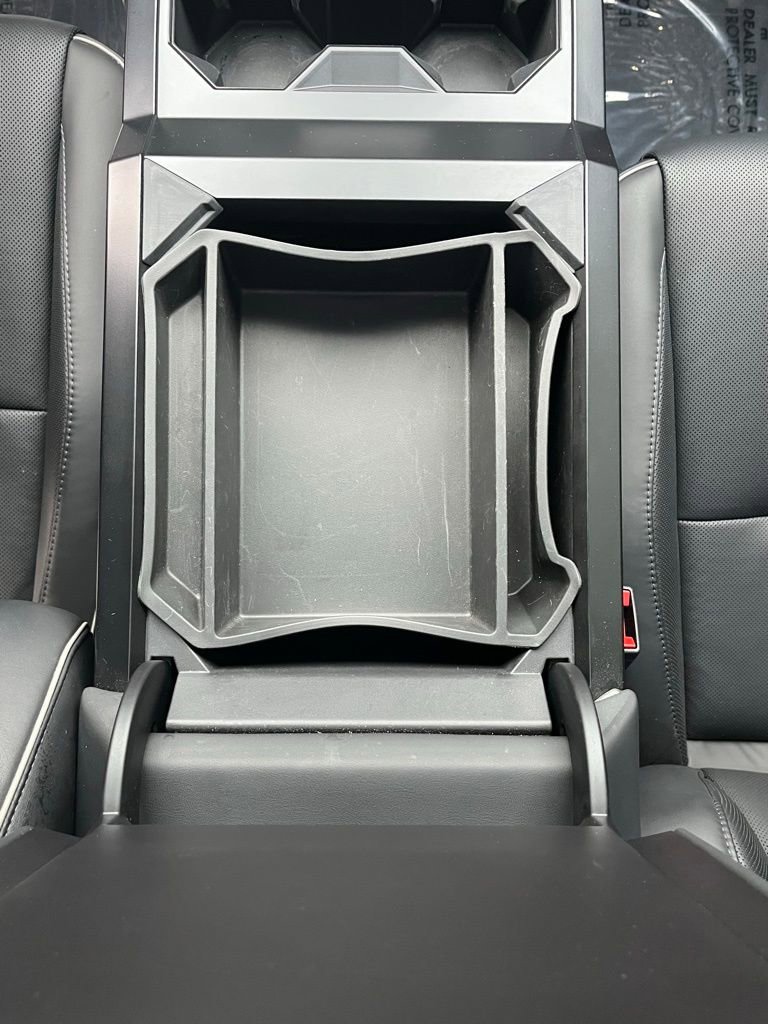 Used 2024 Tesla Cybertruck AWD Crew Cab image 11