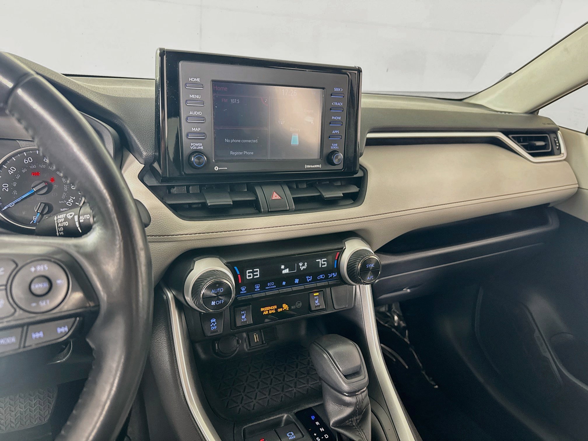 Certified 2022 Toyota RAV4 XLE w/ XLE Grade Weather Package AWD/4WD image 15