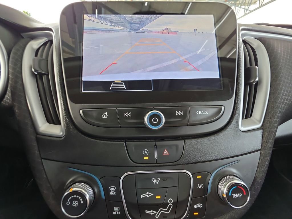 Used 2025 Chevrolet Malibu RS image 15