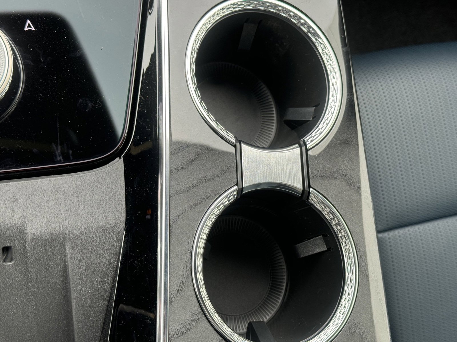 New 2025 Cadillac Escalade IQ Sport 2 image 27