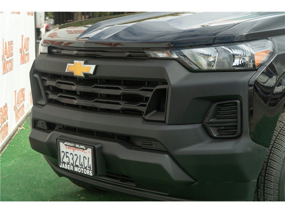 Used 2023 Chevrolet Colorado W/T RWD image 28