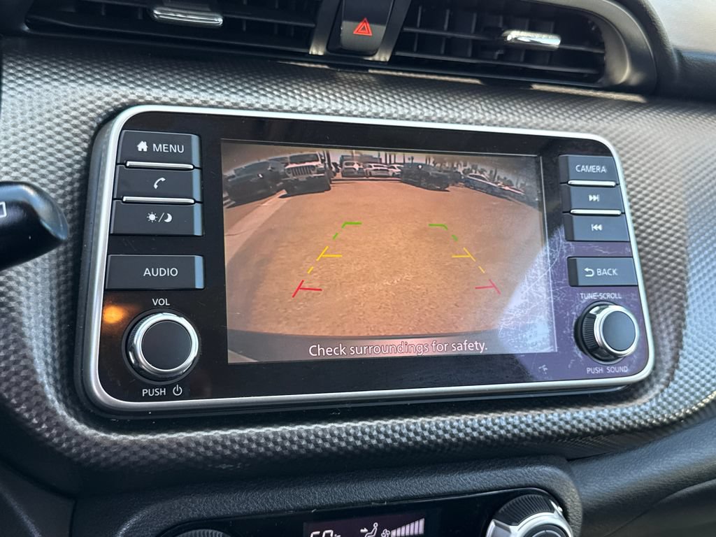 Used 2018 Nissan Kicks SV FWD image 28