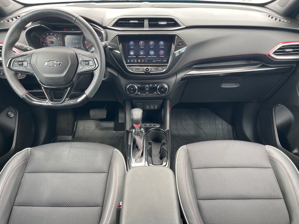 Used 2023 Chevrolet TrailBlazer RS w/ Sun and Liftgate Package image 29