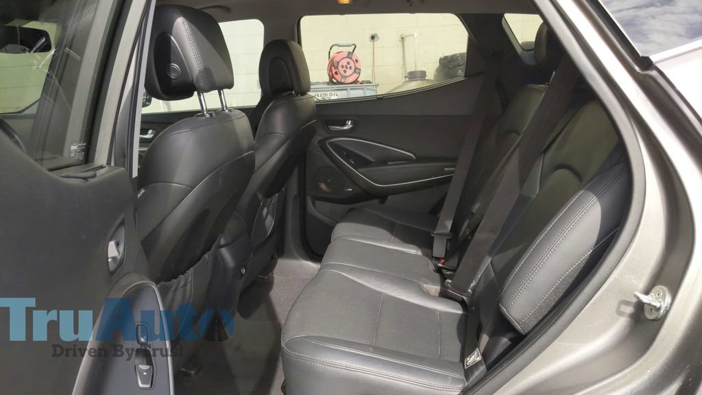 Used 2018 Hyundai Santa Fe Sport FWD image 35