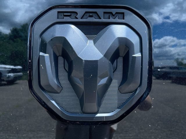 Used 2020 RAM 1500 Rebel w/ Leather & Sound Group w/ 2_W AWD/4WD image 31