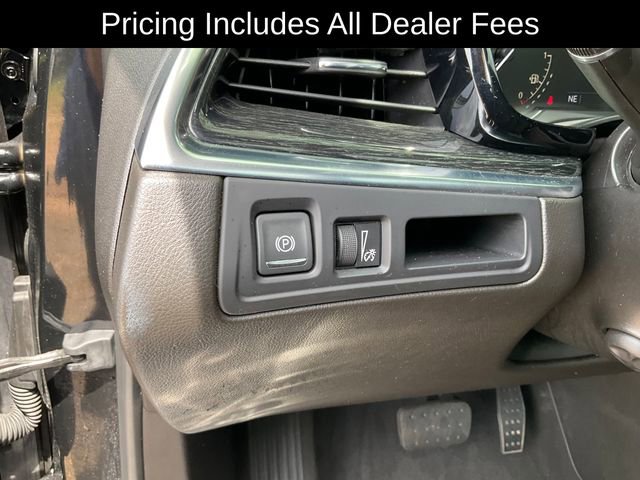 Used 2023 Cadillac XT5 Premium Luxury FWD image 10