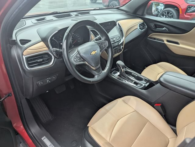 Used 2023 Chevrolet Equinox Premier AWD/4WD image 13