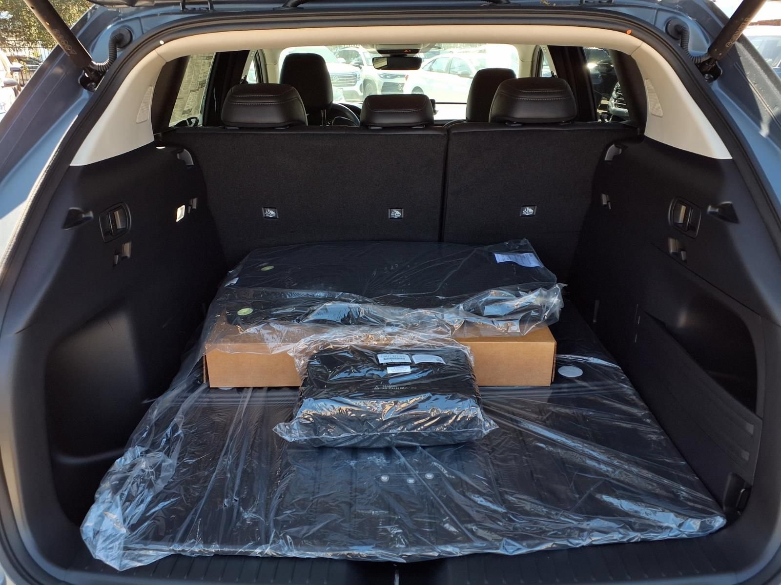 New 2026 MAZDA CX-50 AWD 2.5 Hybrid w/ Weather Package image 6