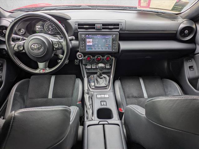 Used 2022 Toyota GR86 Premium RWD image 19