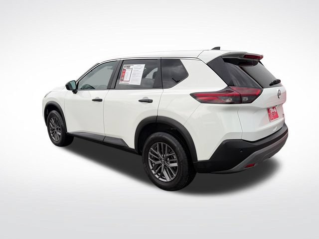 Used 2022 Nissan Rogue S AWD/4WD image 4