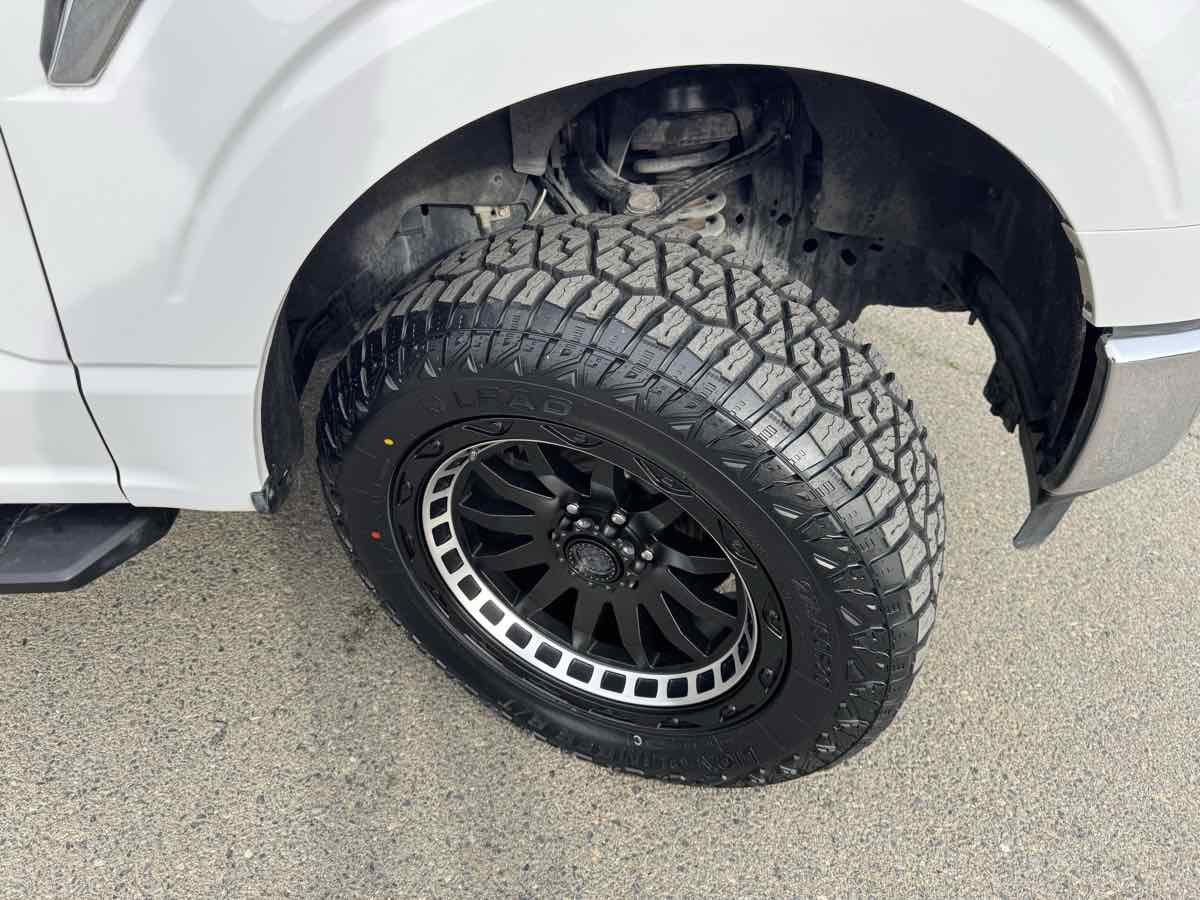 Used 2021 Ford F150 XLT w/ Trailer Tow Package image 39