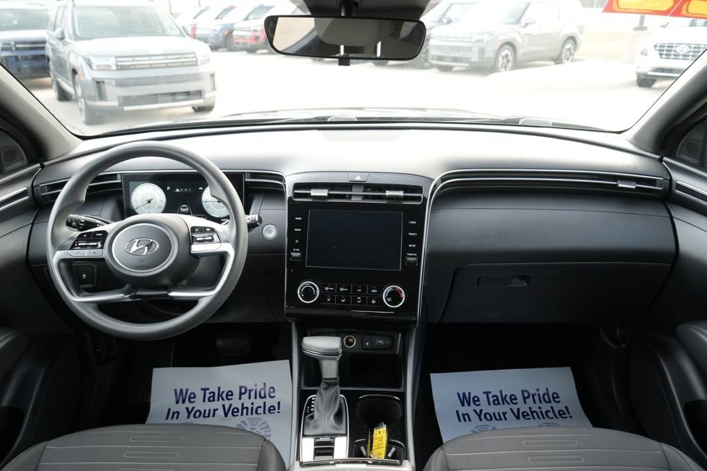Certified 2022 Hyundai Santa Cruz SEL w/ Activity Package image 17