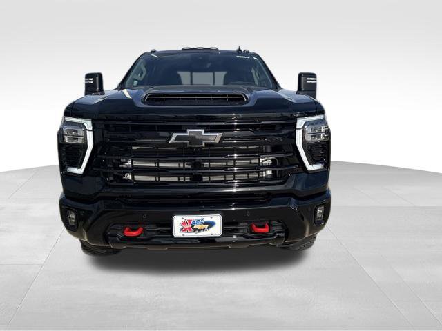 Certified 2026 Chevrolet Silverado 3500 LTZ w/ LTZ Plus Package AWD/4WD image 2