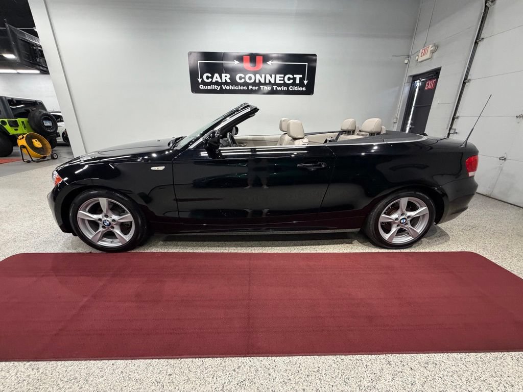 Used 2013 BMW 128i Convertible RWD image 22