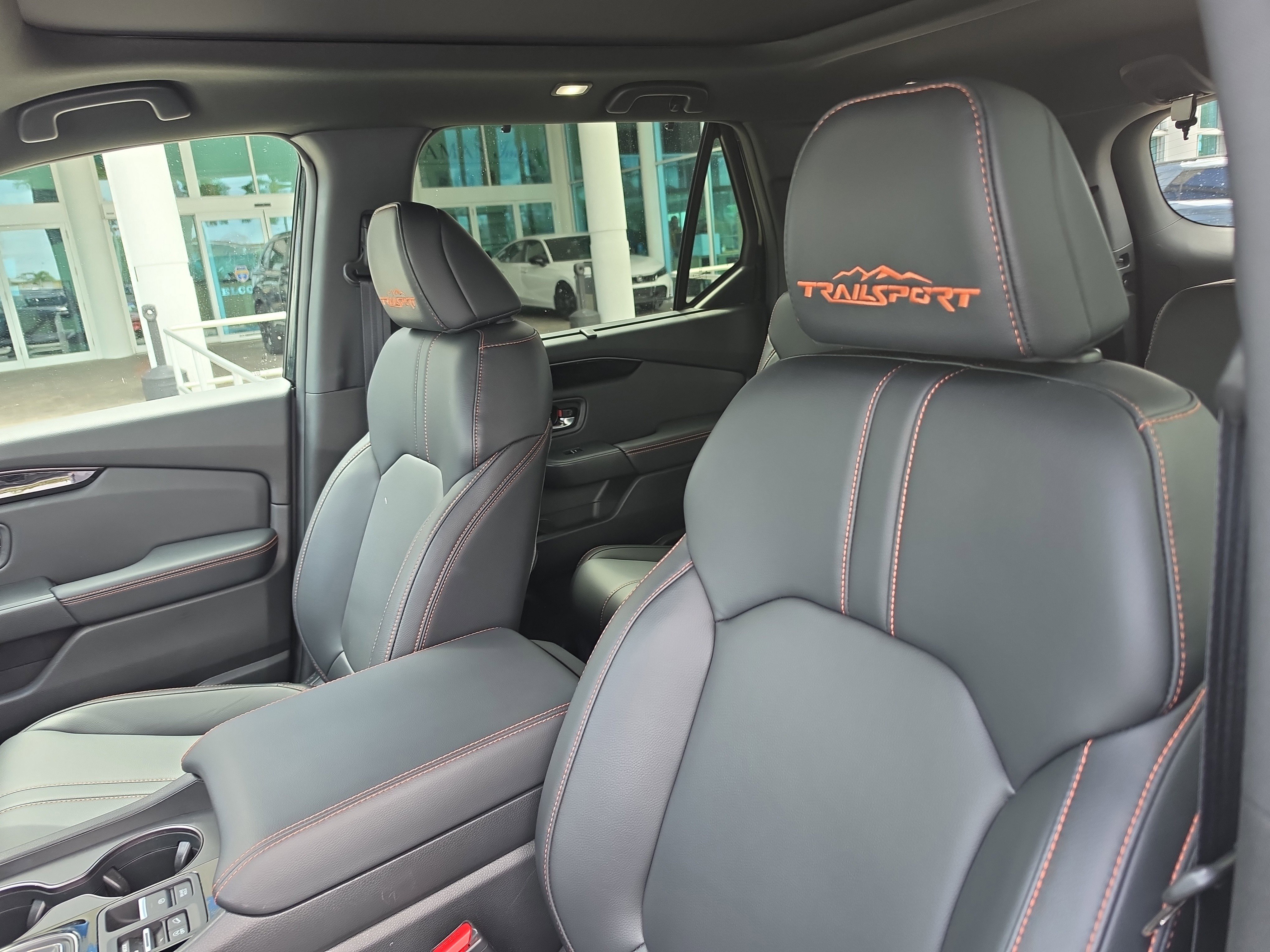 Certified 2023 Honda Pilot TrailSport image 22