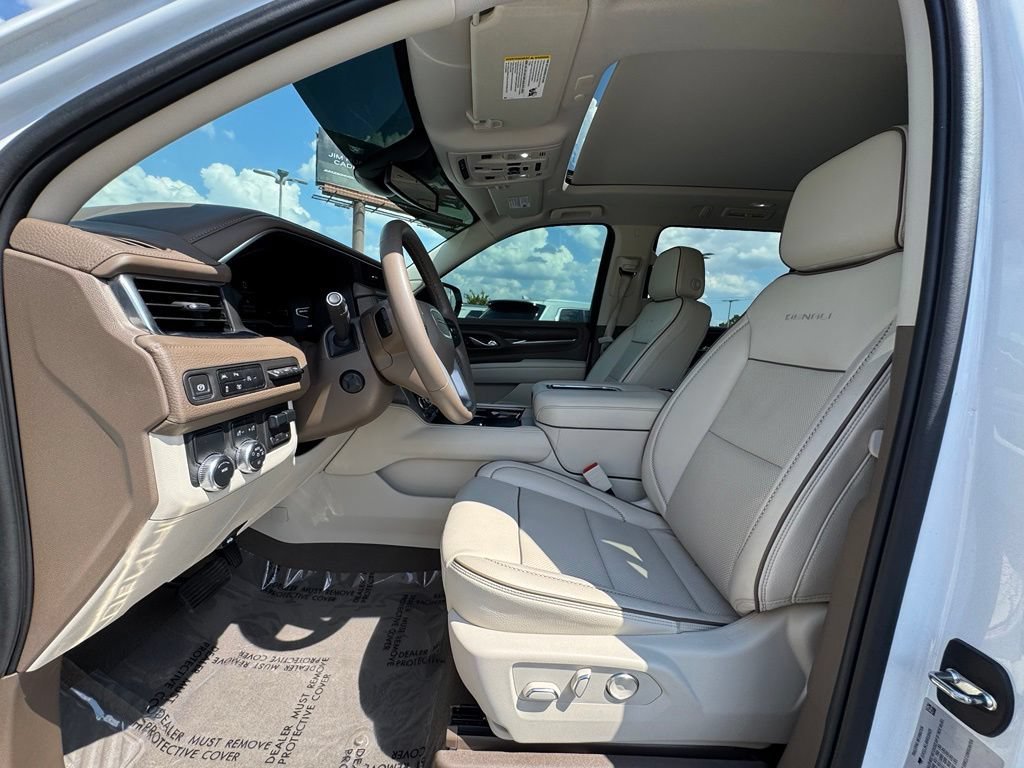 Used 2024 GMC Yukon XL Denali w/ Max Trailering Package RWD image 26