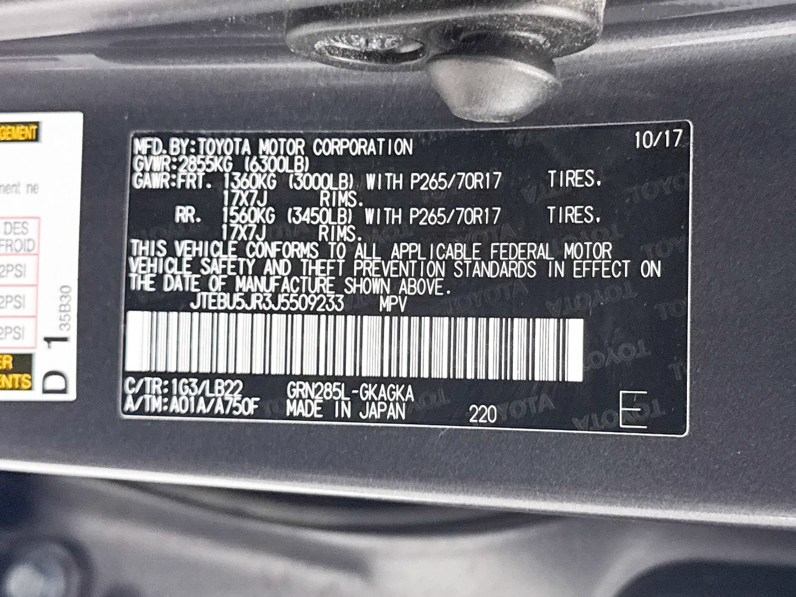 Used 2018 Toyota 4Runner SR5 Premium AWD/4WD image 38