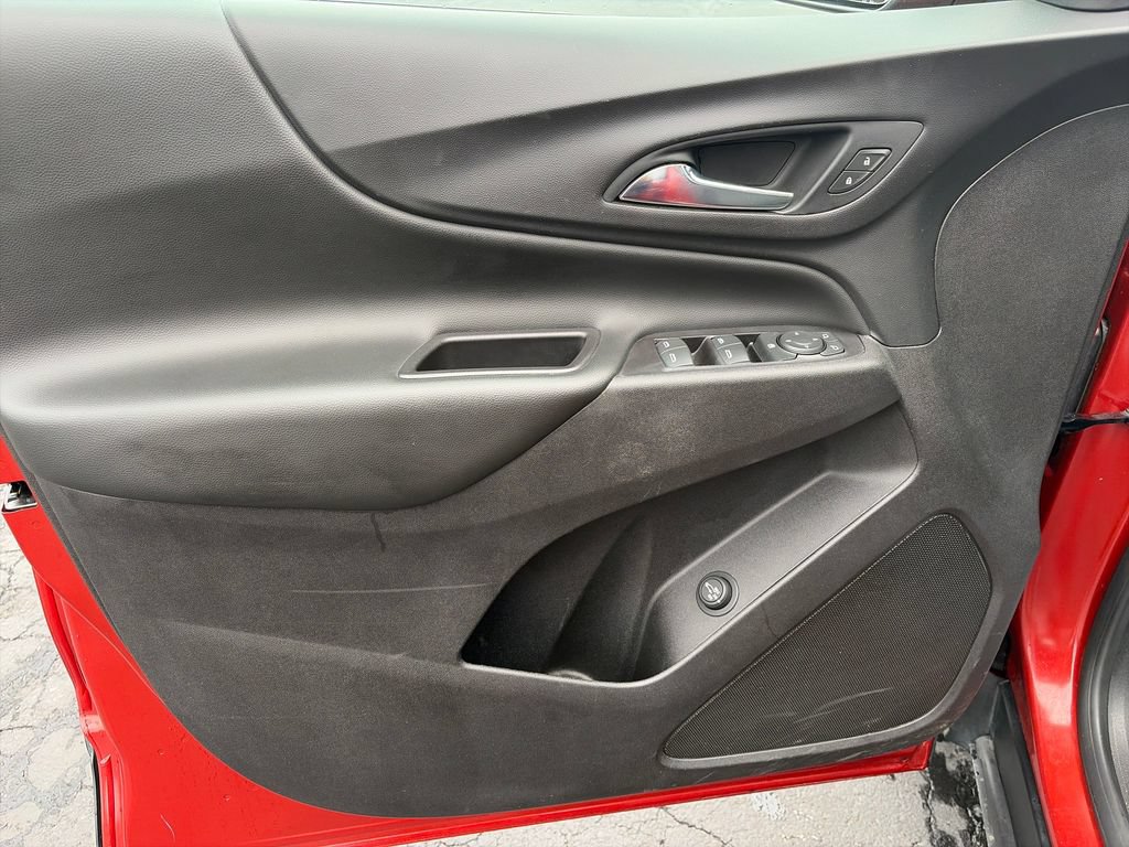 Used 2020 Chevrolet Equinox LT AWD/4WD image 18