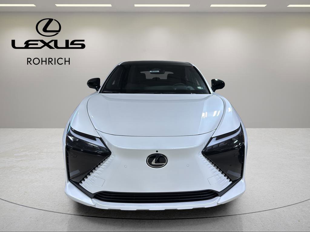 New 2026 Lexus RZ 450e AWD image 2