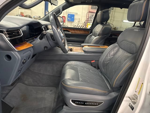 Used 2024 Jeep Grand Wagoneer Series III AWD/4WD image 11