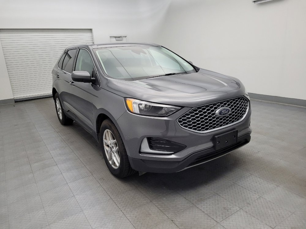Used 2023 Ford Edge SEL image 13