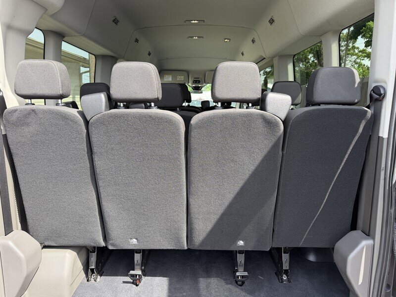 Used 2024 Ford Transit 350 XLT RWD image 22